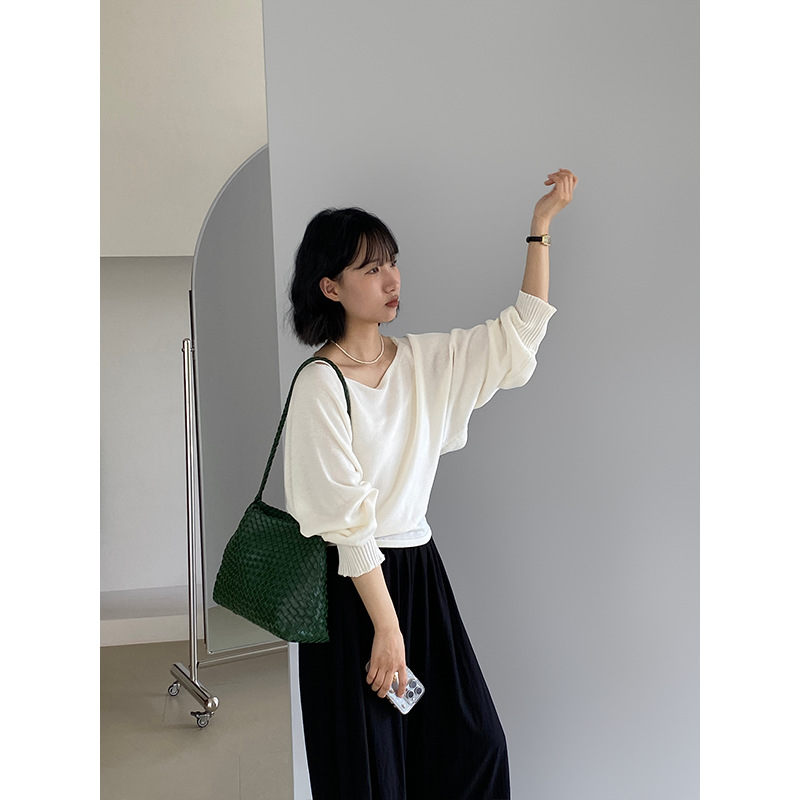 江左 主理人穿搭 慵懒风麻纱蝙蝠袖短款上衣+针织吊带长袖女 9017