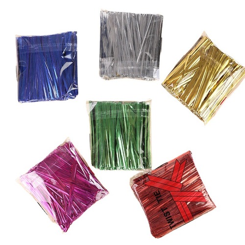 Factory direct sale 8cm colored food sealing ribbon, food gift, food sealing and tying ribbon, gold and silver tying thread