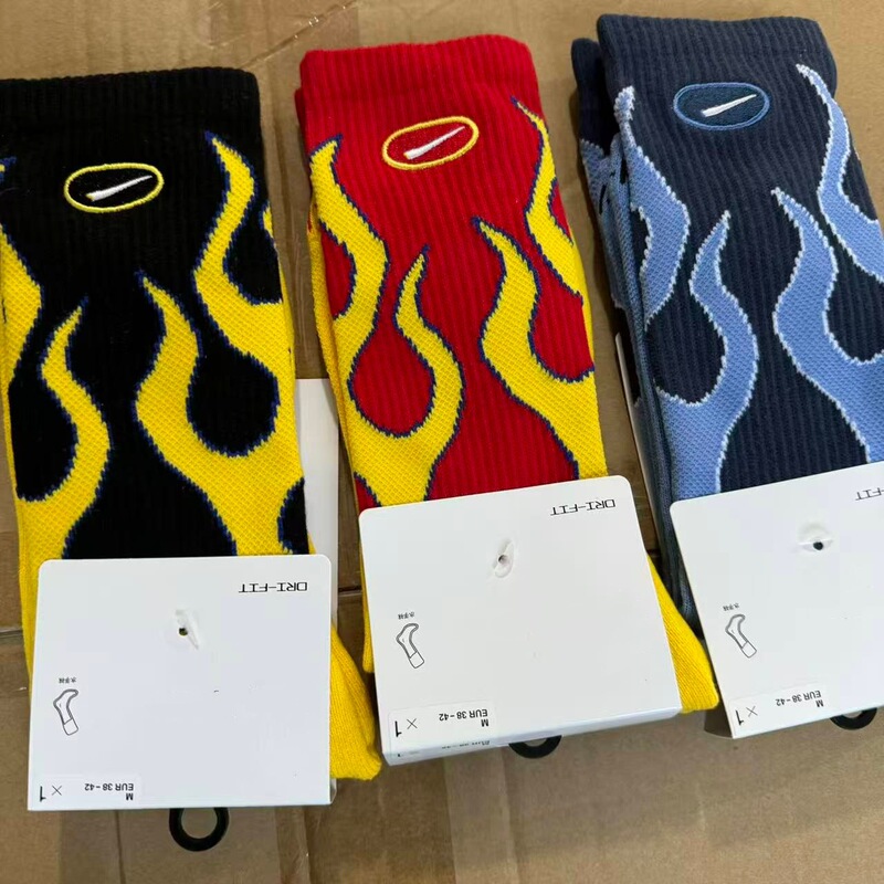 New Suwan Naike Men's and Women's Embroidered Flame Pattern High-Top Towel-Soled Sports Cotton Socks Basketball Training Socks