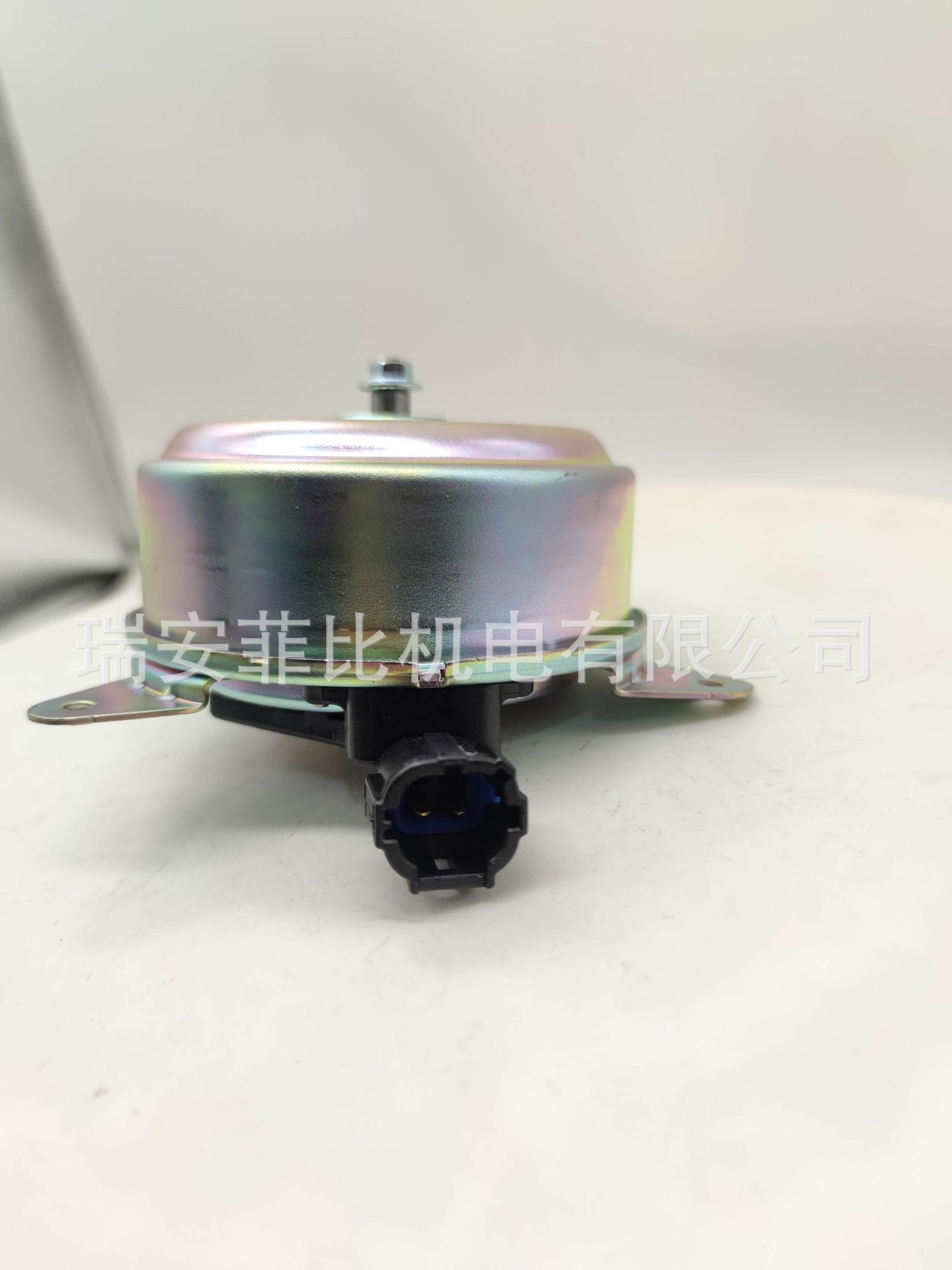 MR993933 suitable for Nissan fan motor radiator cooling fan