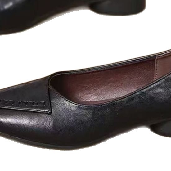 2026 primavera y verano nuevos zapatos de cuero suave primavera y otoño zapatos de mujer retro cómodos zapatos bajos