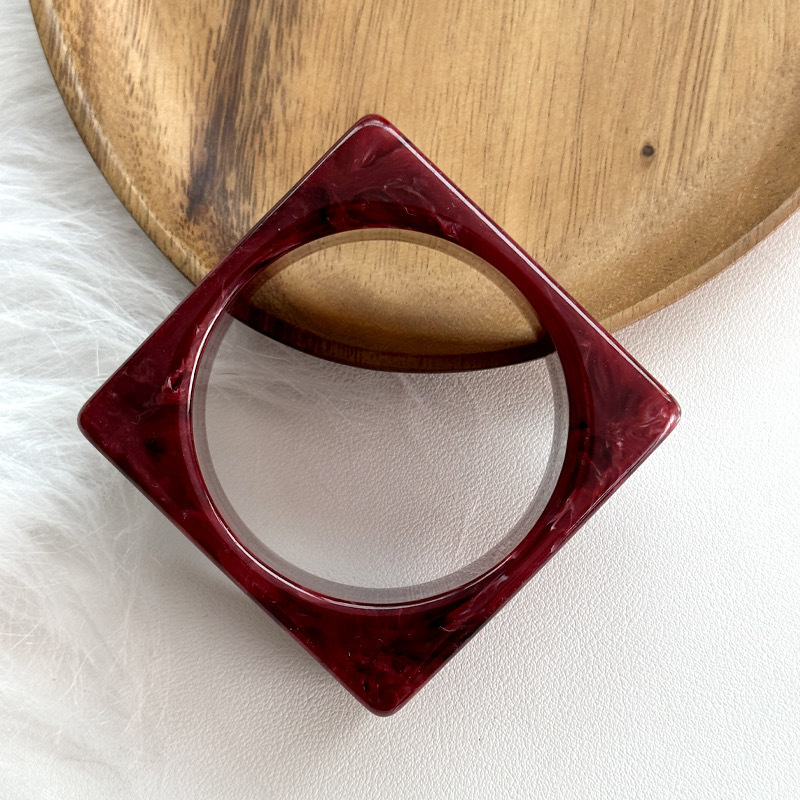 Bangle Classification Casual Simple Style Solid Color Geometric Resin Bangles Wholesale