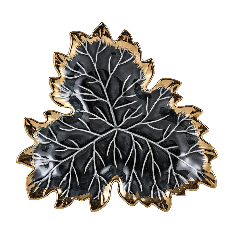 Placa de hoja de arce nórdico creativo macaron bandeja de cerámica placa de alivio placa de almacenamiento de pasillo placa de fruta