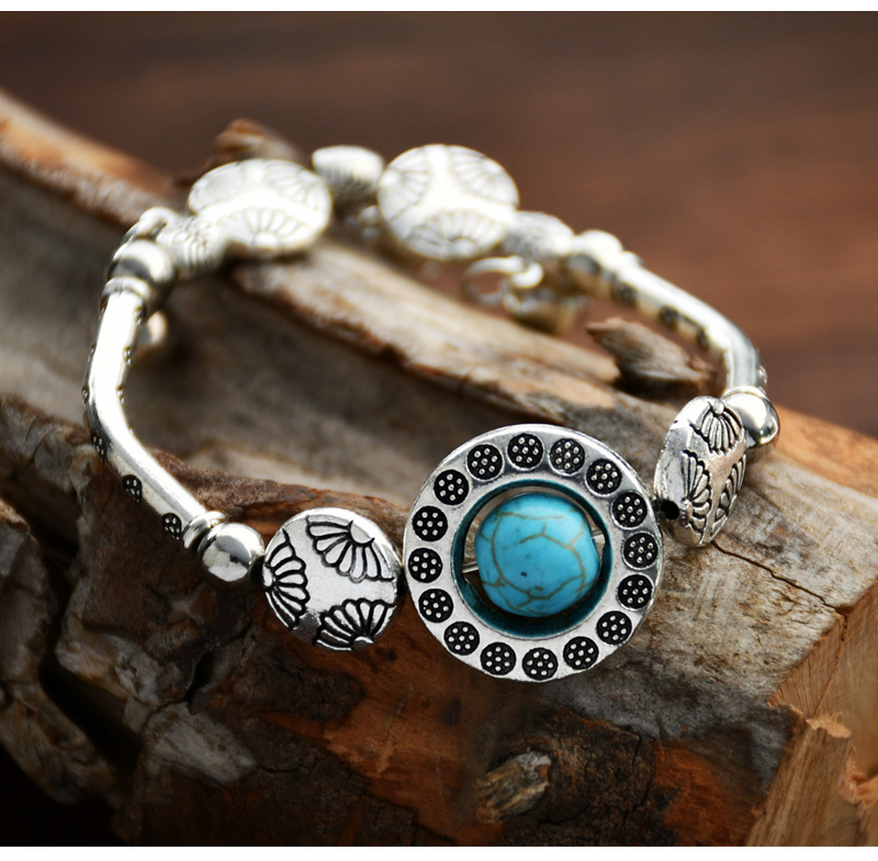 1 Piece Ethnic Style Bell Alloy Turquoise Plating Women's Bracelets display picture 2