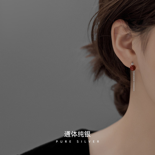 Under the Banyan Tree S925 silver natural cinnabar ear wire retro temperament high-end curve new fashion acacia red bean earrings