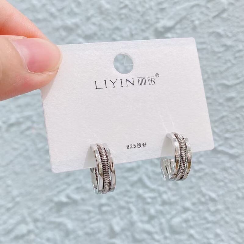 Liyin/Libeliying S925 シルバー針 C タイプイヤリングハイエンドファッション個性ニッチイヤリング女性のためのヨーロッパとアメリカの INS|undefined