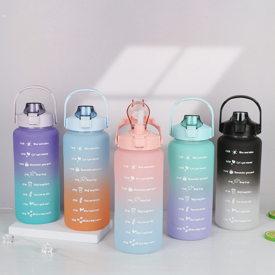 Трансграничная 2000 мл супер большая емкость градиентная чашка для воды краска высокая цветовая ценность всасывающая трубка чашка для спорта на открытом воздухе пластиковый чайник