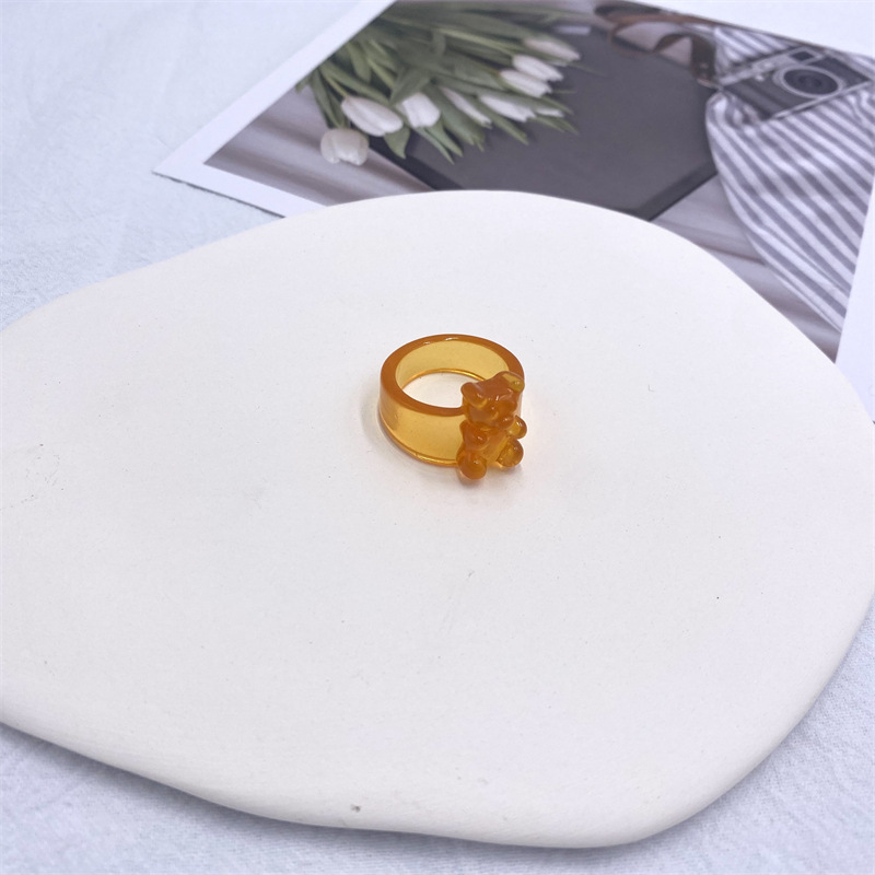 INS estilo europeo y americano Venta caliente colorido dibujos animados tridimensional resina personalidad oso anillo transparente creativo diversión conjunta anillo