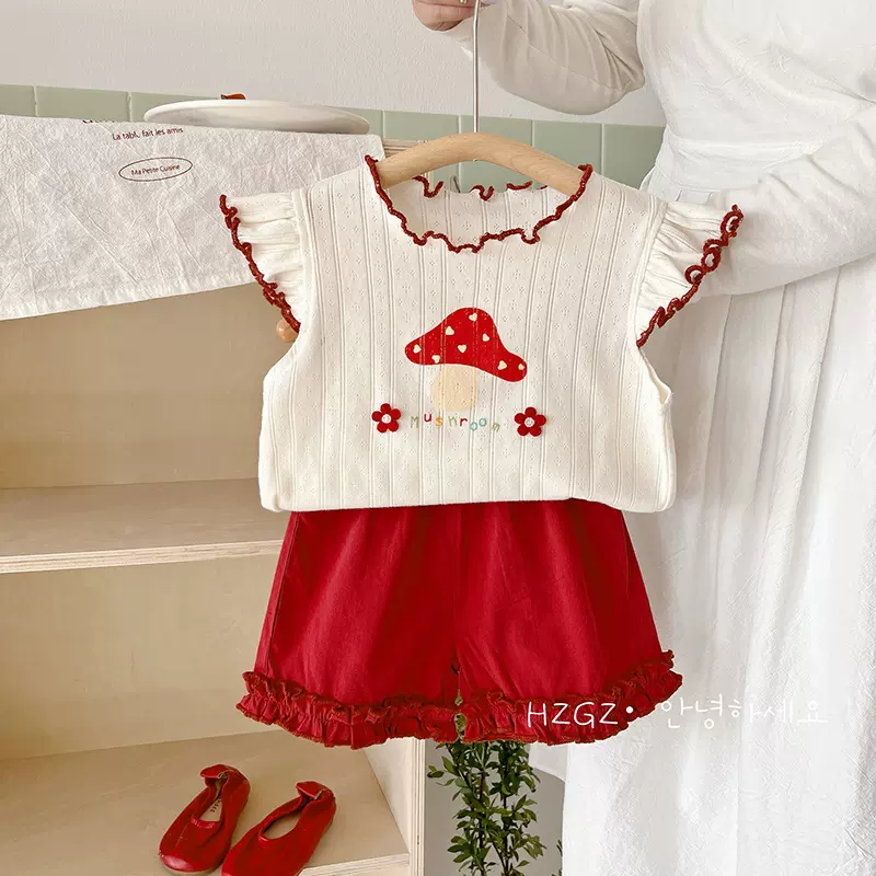 女宝宝夏季两件套女童韩版婴幼儿薄款小飞袖蘑菇小花纯棉花苞裤