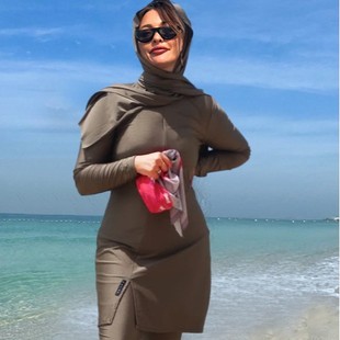 2025Ӿ�b�羳�¿��Ж|��ɫ�L���Lѝ�o������ɳ������Ӿ��������Ů