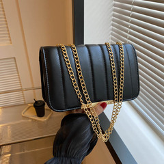 Simple temperament, this year's popular fashion chain shoulder bag women's armpit bag 2023 summer crossbody bag small square bag