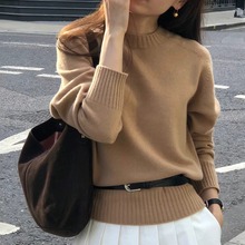 2023秋冬季新款韩国设计师简约气质干净宽松圆领羊毛针织毛衣
