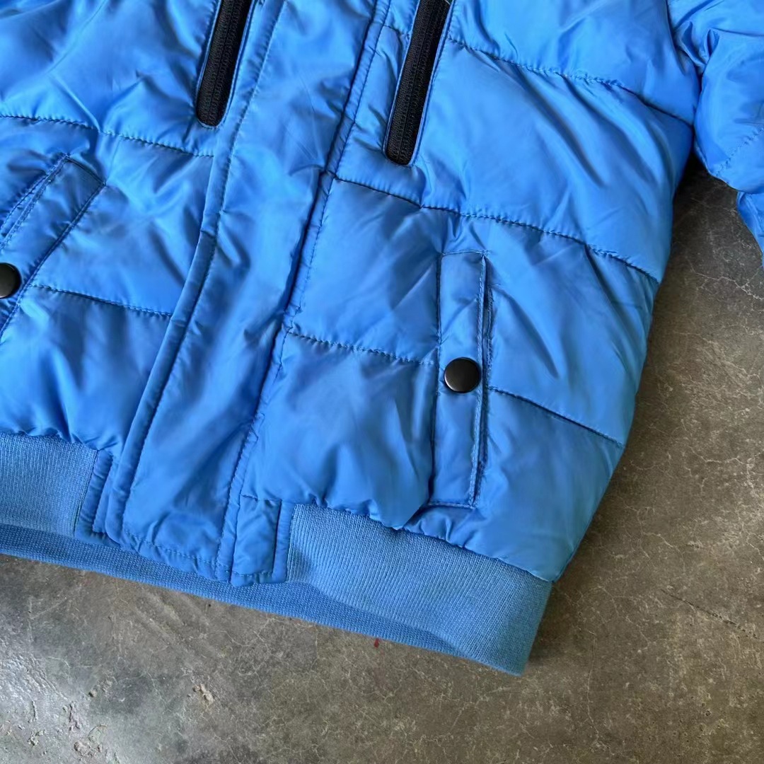 Ropa acolchada de algodón de marca europea y americana exportación niños ropa acolchada de algodón con capucha al por mayor