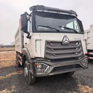 Sinotruk Howo Nx371 at gücünə malik 10 təkərli ağır yük maşını