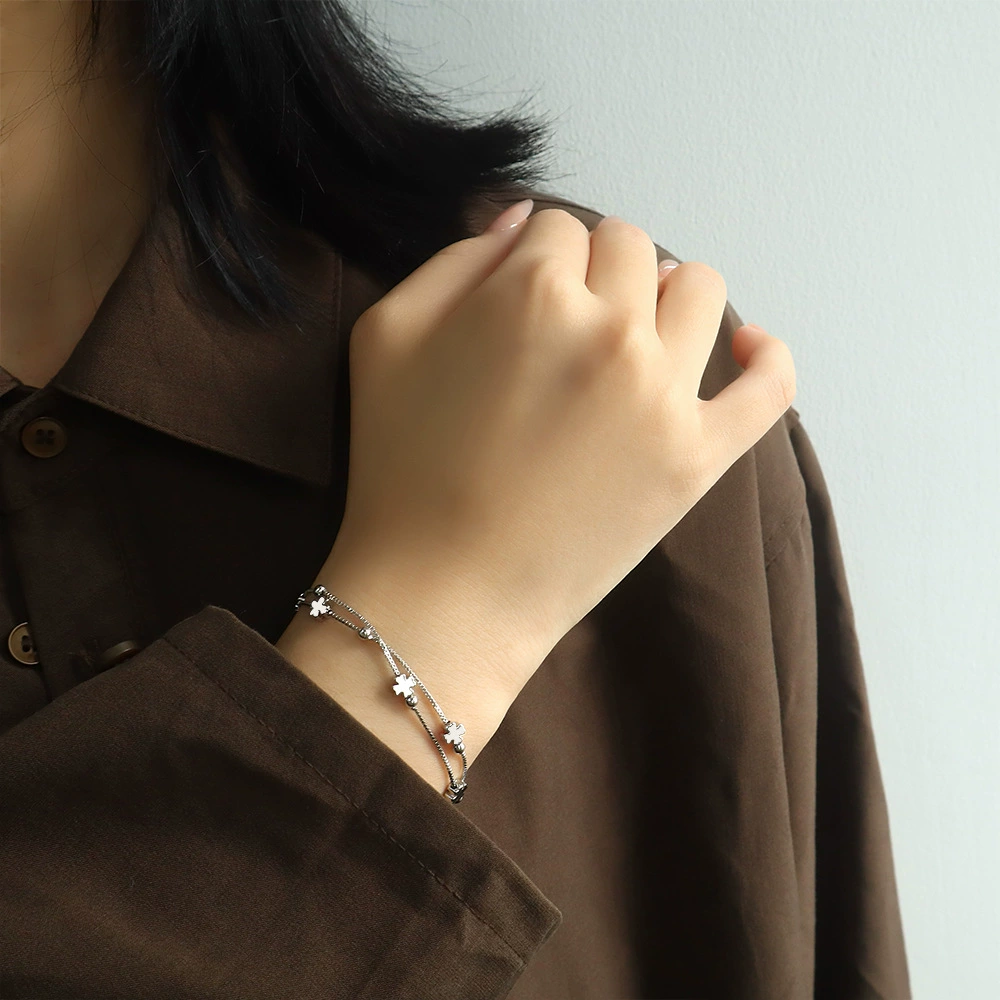 Fresh one bead bracelet, round beads, chain for friend, four-leaf clover, simple and elegant design, flowered