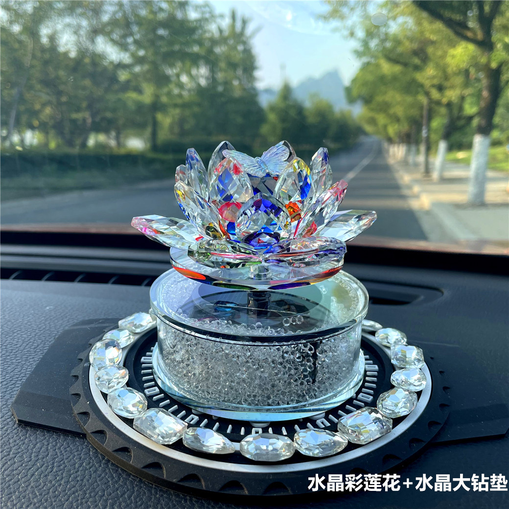 Direct sales from the manufacturer: cross-border crystal lotus craft items, home decorations, car perfume holders, jewelry, and creative ornaments