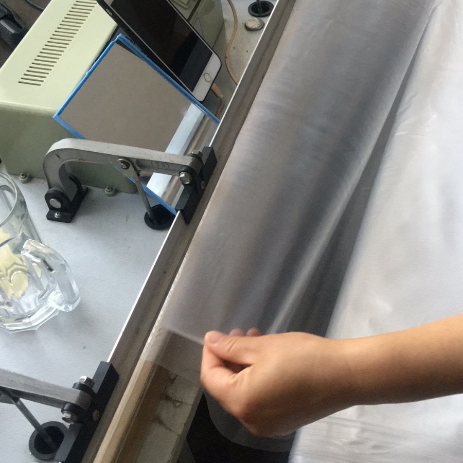 ����PEƽ�ڴ�����ѹ��͸�����ϴ���ƽ�ڴ��Ӻ�