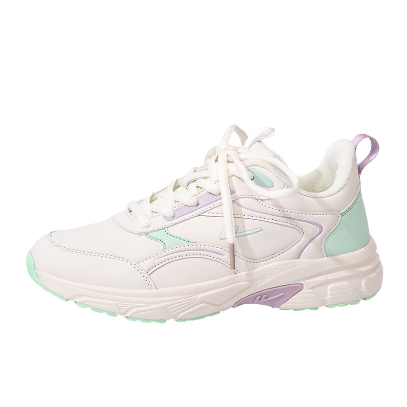 Zapatos de malla transpirables de todo fósforo, simples y discretos, pequeños zapatos blancos diarios, hombres y mujeres, el mismo estilo, zapatos de pareja de alta gama al por mayor