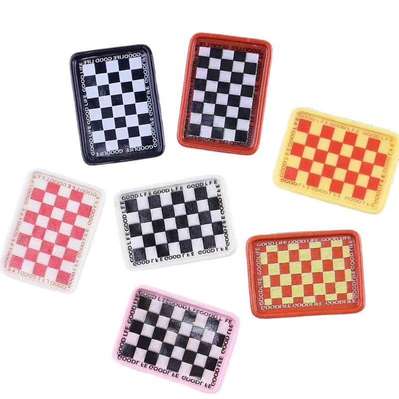 棋盘格子大圆盘仿真食玩盘子钥匙扣冰箱贴手机树脂配件头绳鞋扣|undefined