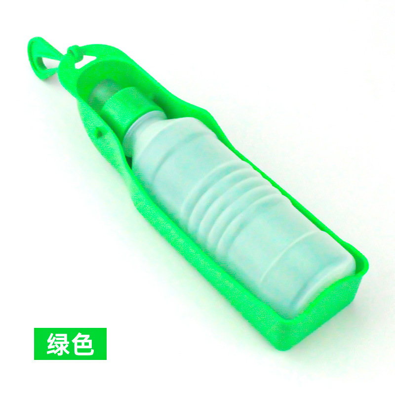 Mayorista fuera portátil mascota taza acompañante pasear perro viaje perro bebida de agua para gatos botella de agua suministros