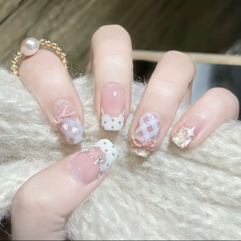 Daily use short French ballet style hand-painted plaid sweet handmade press-on nails, nail patches that enhance skin tone, wholesale Daily use short French ballet style hand-painted plaid sweet handmade press-on nails, nail patches that enhance skin tone, wholesale