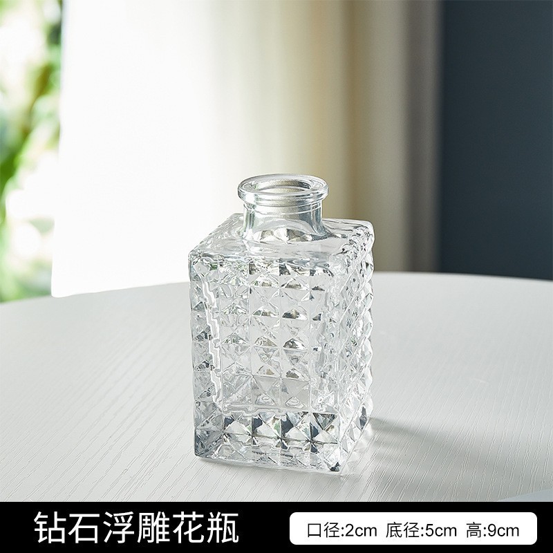 Jarrón creativo con relieve y un toque de alta gama, jarrón de vidrio estilo INS, jarrón para plantas hidropónicas, adorno de alta gama para arreglos florales.
