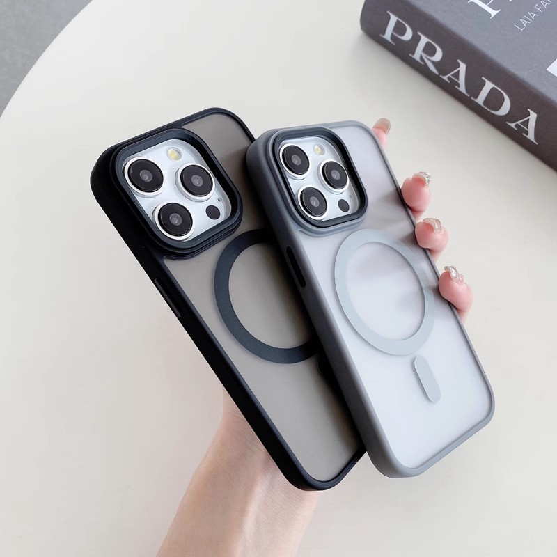 iPhone17 Pro Max用スマホケース、肌触りの良いマット仕上げ、マグネット式、Apple 16対応、全面保護、耐衝撃シリコンケース|undefined