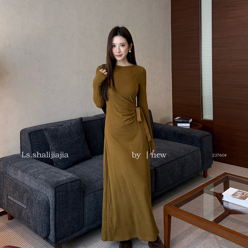 LS elegant and sophisticated fitted dress with waist-tie design, Guangzhou Thirteen Rows 2026 early autumn new collection 23760