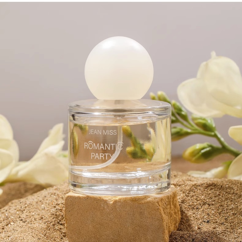 Xiaocheng Yixiang Chunri Cherry Blossom Women's Perfume, long-lasting light fragrance, Douyin Bestseller Magnolia Scent, Vietnamese perfume wholesale undefined