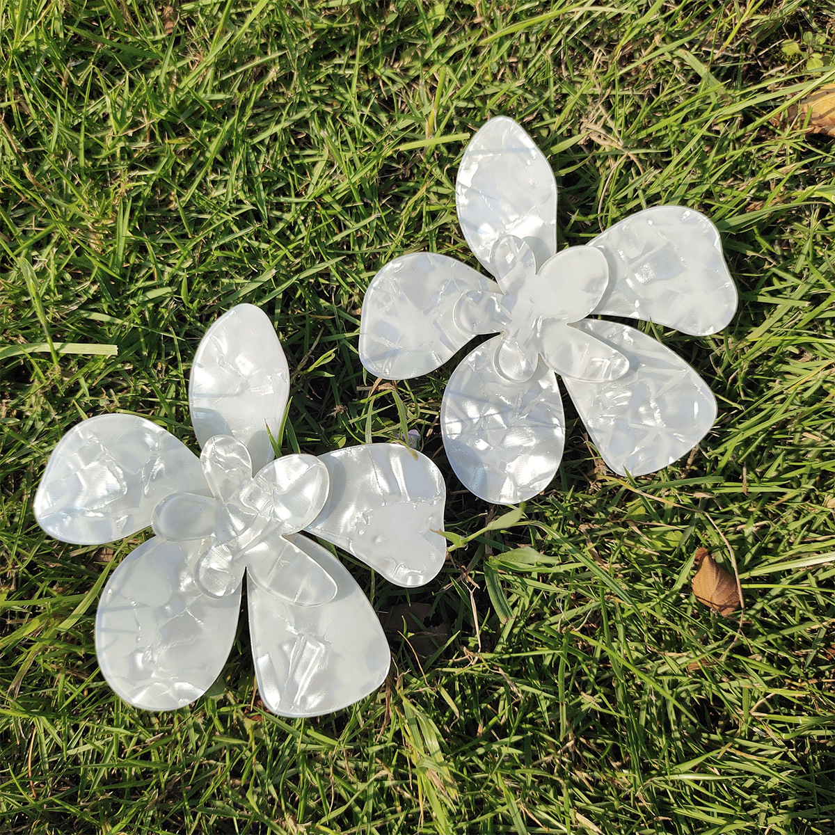 Electroplated Gold Plating Process 316 Stainless Steel Ear Needle Material 1 Pair Exaggerated Flower Arylic Drop Earrings