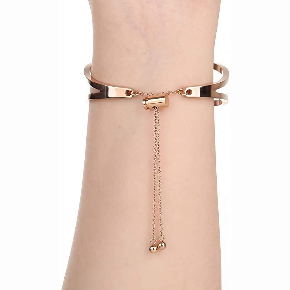 V-shaped Hollow Bangle