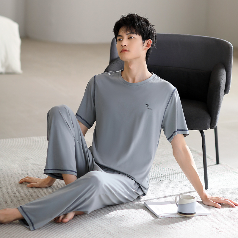 2517 칭루안 그레이