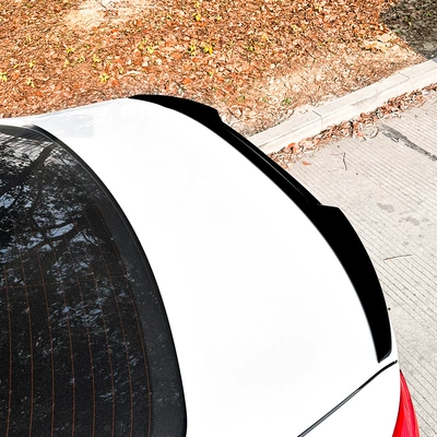 Suitable for Bmw 3: Fixed wind wing