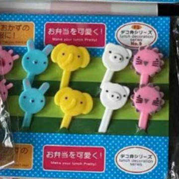 Uso doméstico Cartoon Tenedores para fruta para niños Creativo Animales para niños Set de palillos de plástico para fruta Palillos para fiambrera