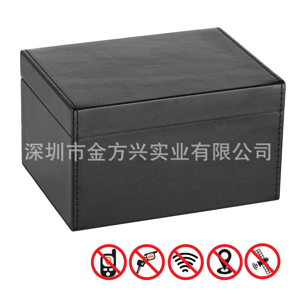 12474341169_1104784047