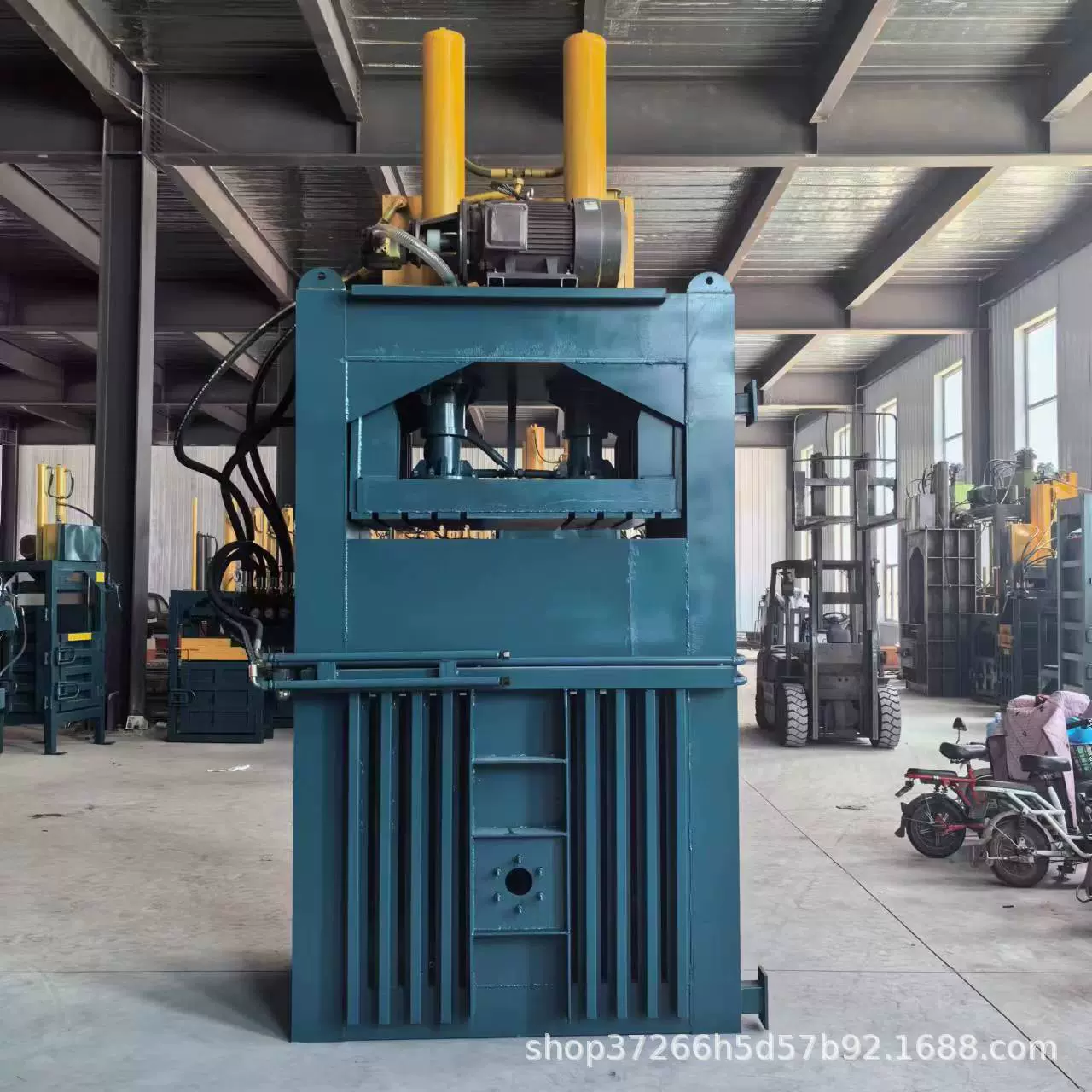 半自动立式液压打包机 服装纸箱秸秆压缩打包块 金属薄膜强力压缩