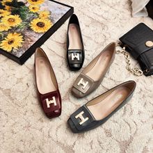 2024复古方头金属H扣浅口粗跟单鞋女气质秋季新款通勤工作高跟鞋