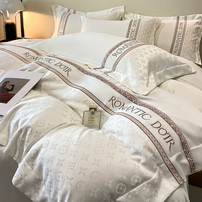 Шёлковый летний простынь? duvet cover, set, bedspread, light luxury style, high-quality style, 4 piece set
