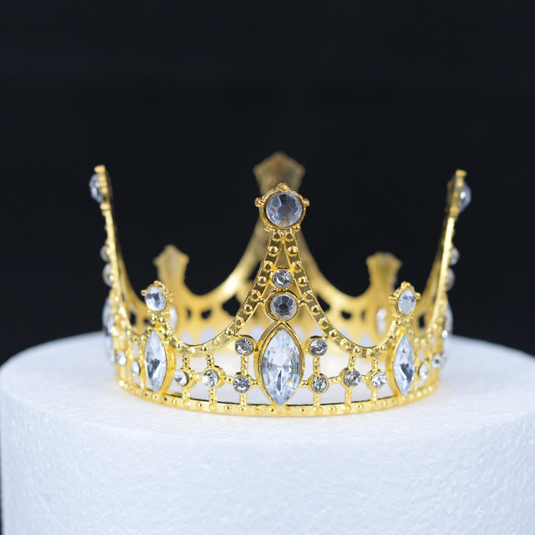 Fábrica directa transfronteriza corona de cabeza de cumpleaños torta de decoración ramo de flores decoración de novia corona de cabeza reina vestido de cumpleaños