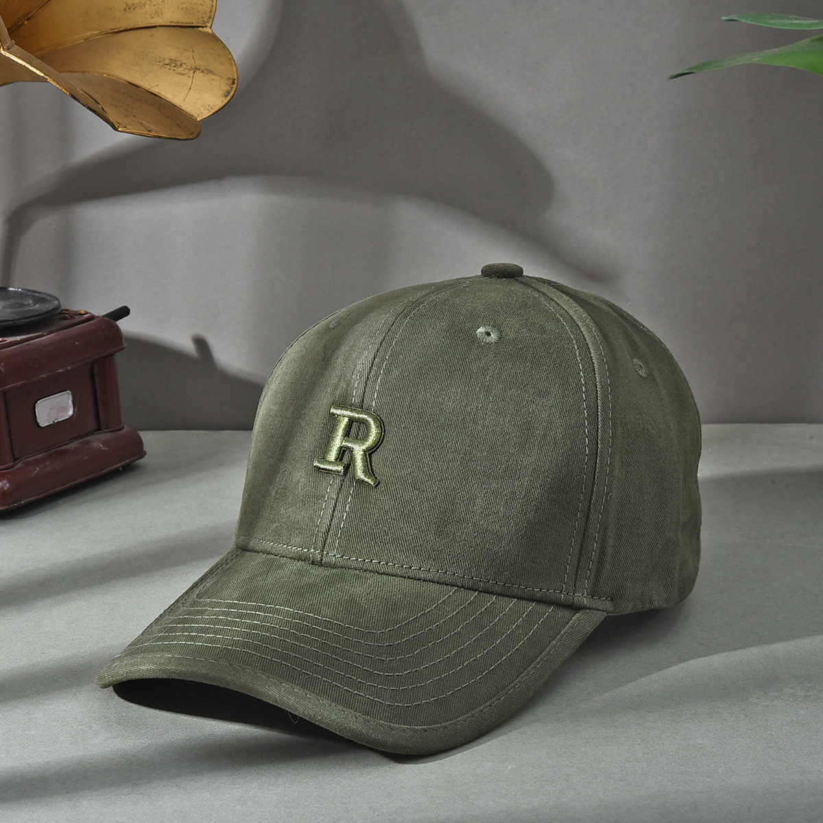 Versión de elevación R sombrero de estilo coreano sombrero de béisbol molido sombrero de béisbol de otoño y invierno sombrero de boca de pato cara pequeña
