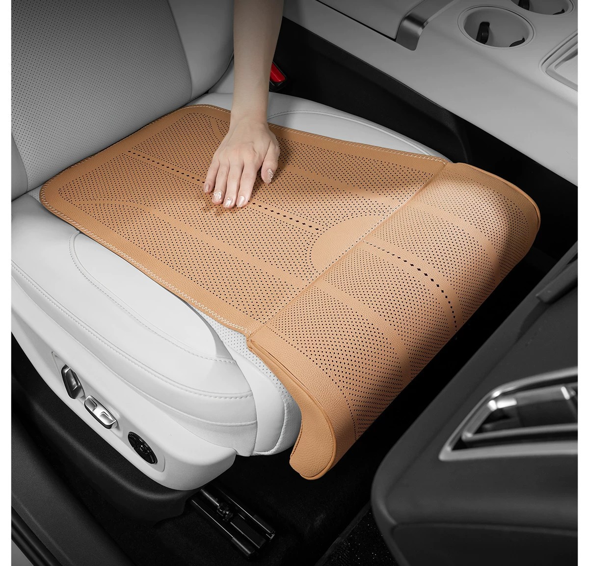 Car Seat Cushion with Integrated Leg Support, Extended Seat Cushion, Ultra-Thin Breathable, Universal for All Seasons, Leg Support Cushion in Stock