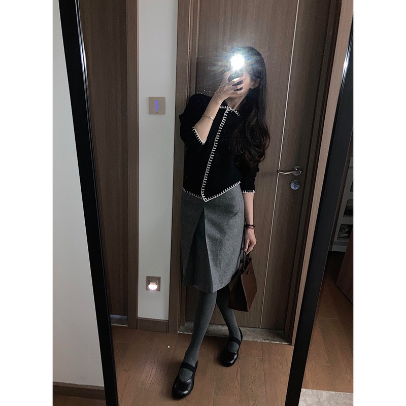 实拍秋季新款明线娃娃领针织开衫女两面穿灰色百褶裙中裙时尚套装|undefined