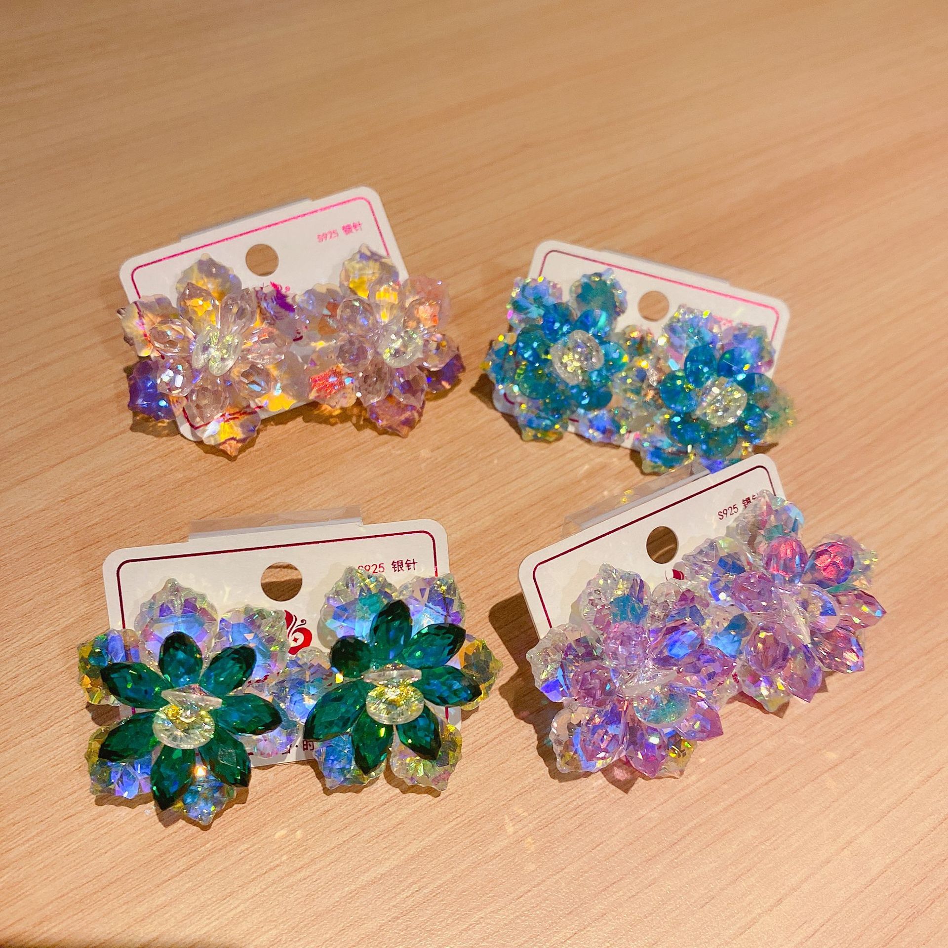 1 Pair Sweet Flower Artificial Crystal Women's Ear Studs display picture 5