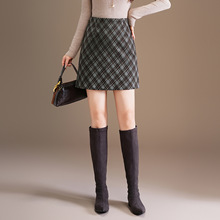 毛呢短裙高腰格子半身裙女冬季2025新款A字裙时尚包臀裙洋气裙子