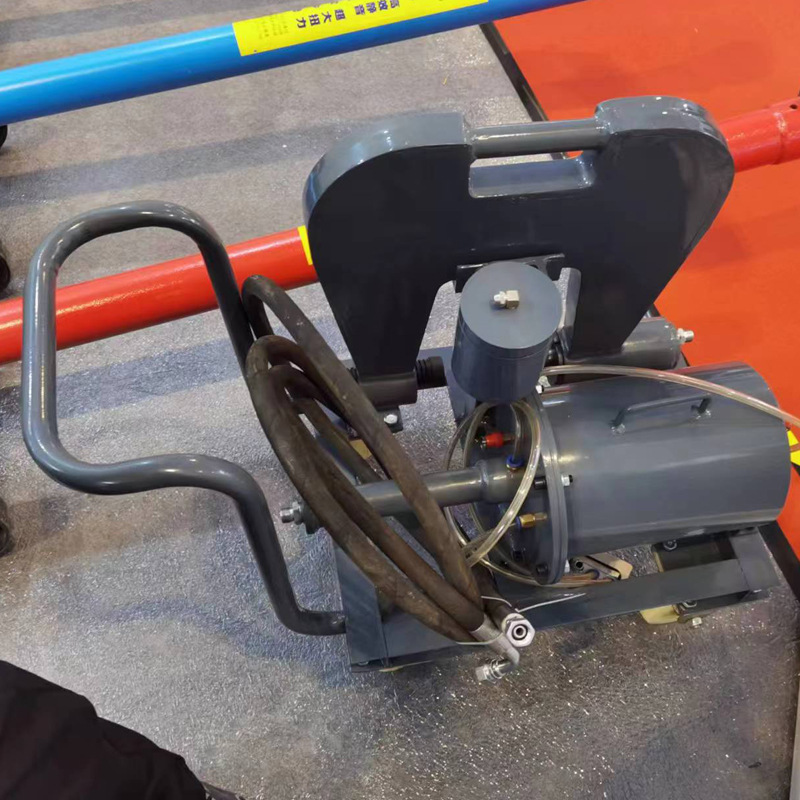 气动液压大梁热铆机大车大梁液压铆接机螺母铆接设备