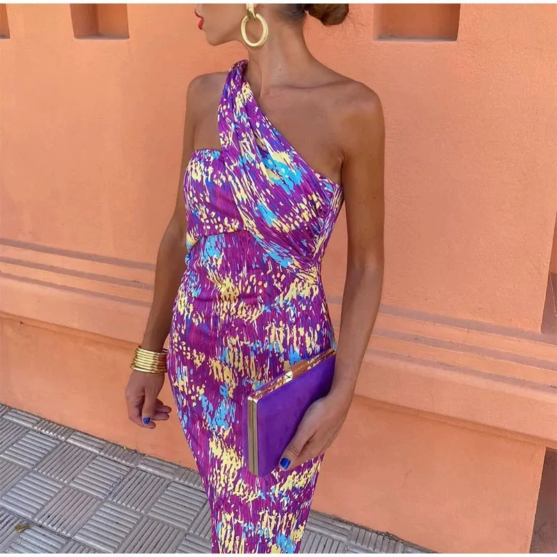 Европейское и американское трансграничное 2024 весеннее и летнее женское платье темпераментный элегантный косые плечи без рукавов тонкое женское платье с открытой спиной
