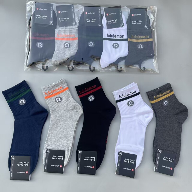 Lululemon Men's Mid-Calf Socks Manufacturer Wholesale Winter Thickened Warm Sports Socks Casual Cotton Socks for Men and Women