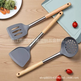 烹饪勺铲;手动打蛋器;食物夹