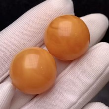 天然蜜蜡老蜡圆珠 散珠 蜡质厚实饱满 无杂裂 纹路妖孽 颜色漂亮W