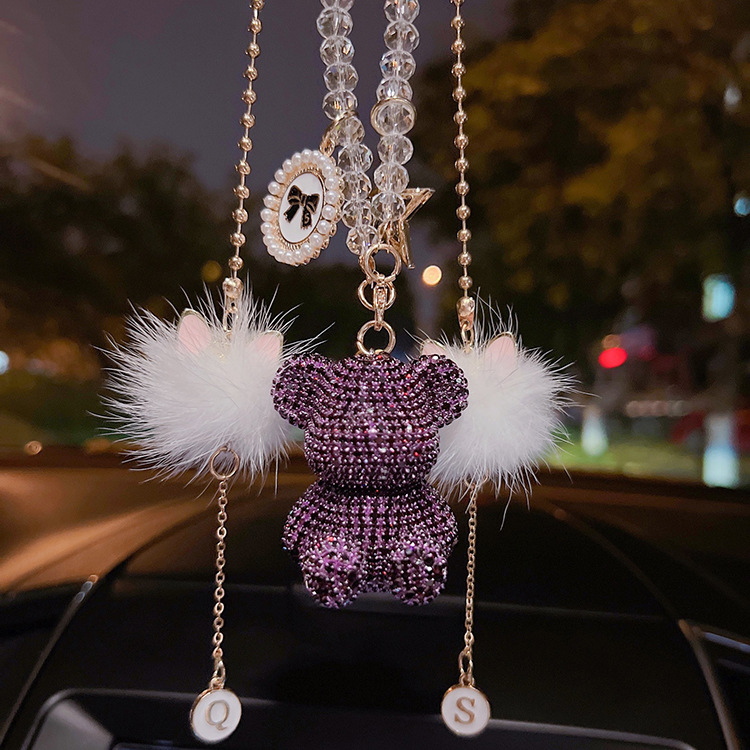 Carta opcional diamante incrustado sentado oso coche colgante personalidad creativa Piel de visón coche espejo retrovisor colgante moda mujer